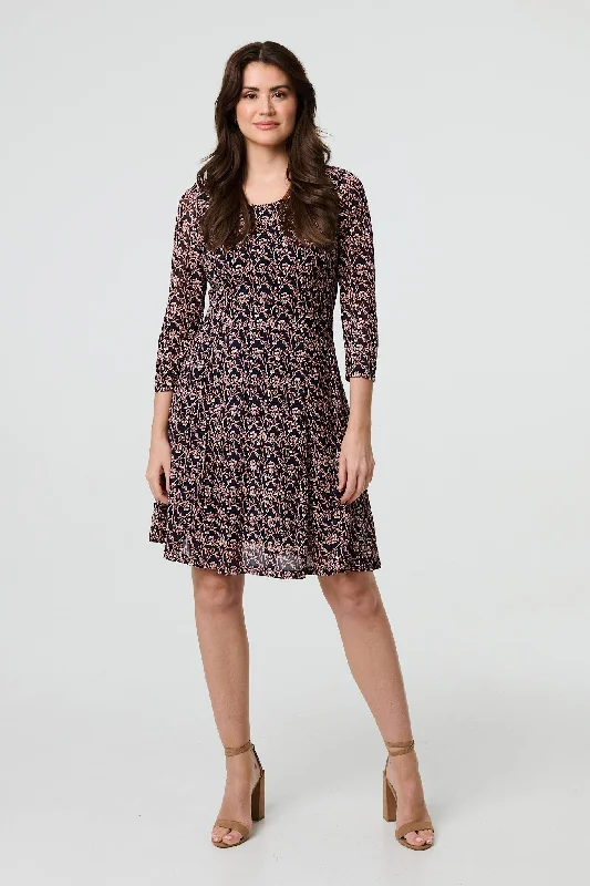 Loyalty Reward Ditsy Floral Short Skater Dress