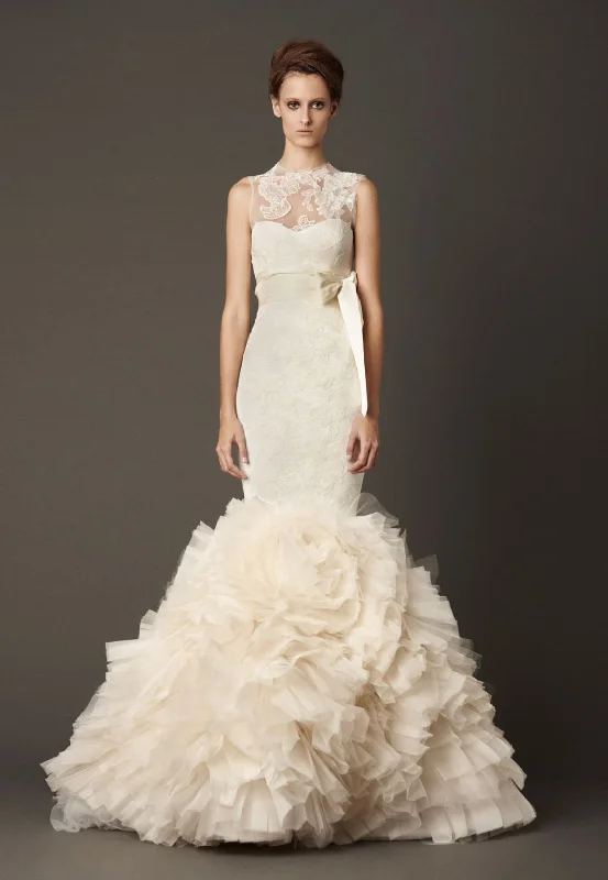 Bonus Savings Vera Wang Lark